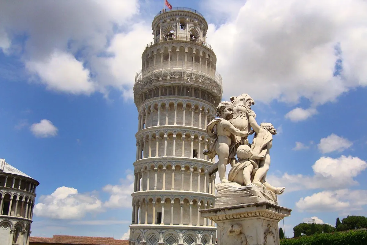 Pisa Pass: Todos los monumentos de la Piazza dei Miracoli incluida la Torre + APP Audioguía de la ciudad de Pisa